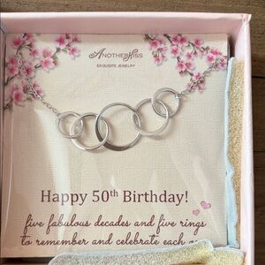 Silver Interlocking Ring Bracelet - Silver